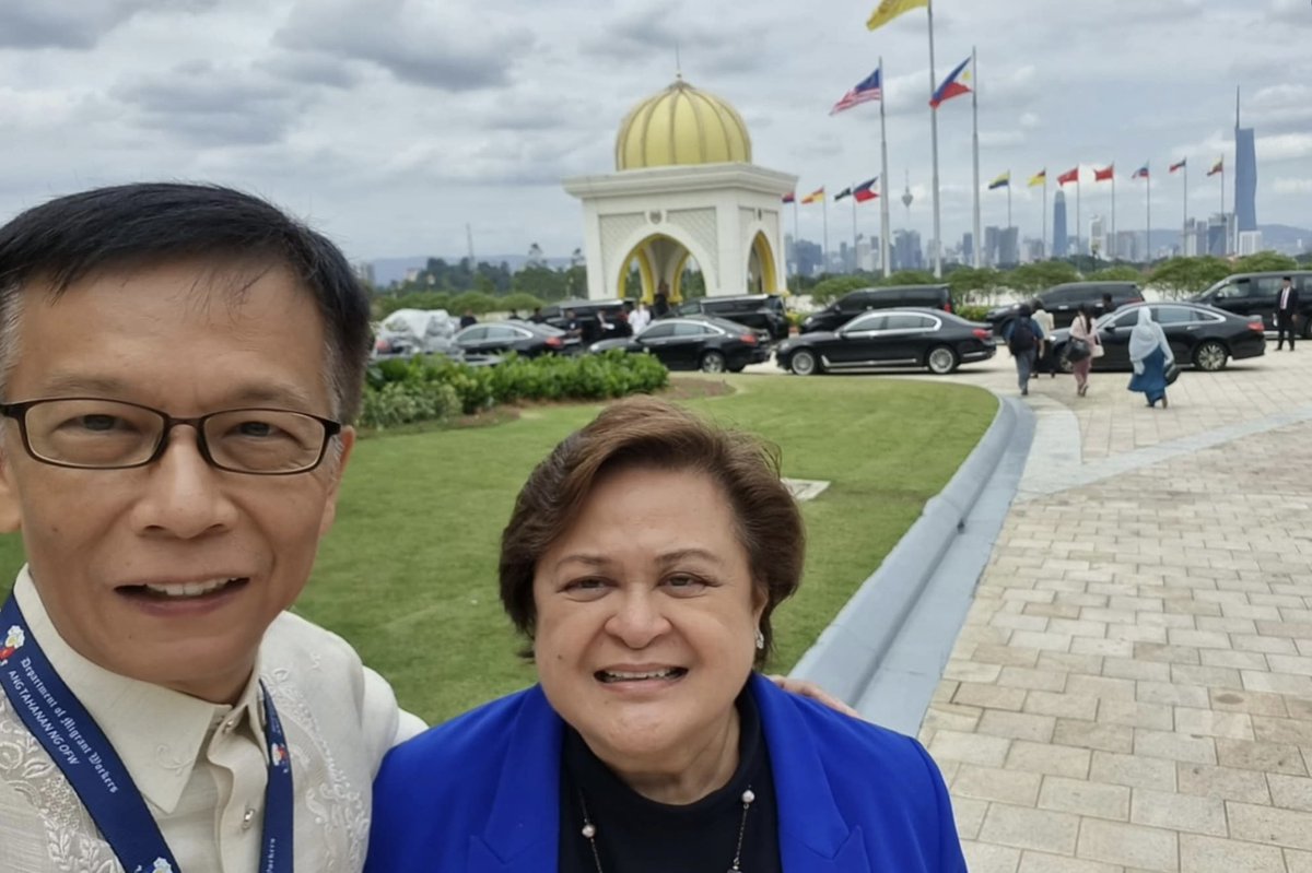 hans leo j. cacdac (@hansleocacdac) on Twitter photo Our <a href="/DMWPHL/">Department of Migrant Workers - Philippines</a> Tahanan “Double Saludo” and warmest acclaim to dear <a href="/DFAPHL/">DFA Philippines 🇵🇭</a> Secretary Tess Lazaro. Over the years, she has been integral to PHL migration management, and has opened doors for bilateral labor agreements with OFW host countries. The DMW Family is behind you, SFA Tess! Our <a href="/DMWPHL/">Department of Migrant Workers - Philippines</a> Tahanan “Double Saludo” and warmest acclaim to dear <a href="/DFAPHL/">DFA Philippines 🇵🇭</a> Secretary Tess Lazaro. Over the years, she has been integral to PHL migration management, and has opened doors for bilateral labor agreements with OFW host countries. The DMW Family is behind you, SFA Tess!
