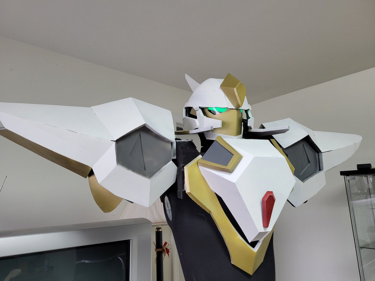 discaliber's tweet image. Friend doing Guren kept bugging me so speed running this