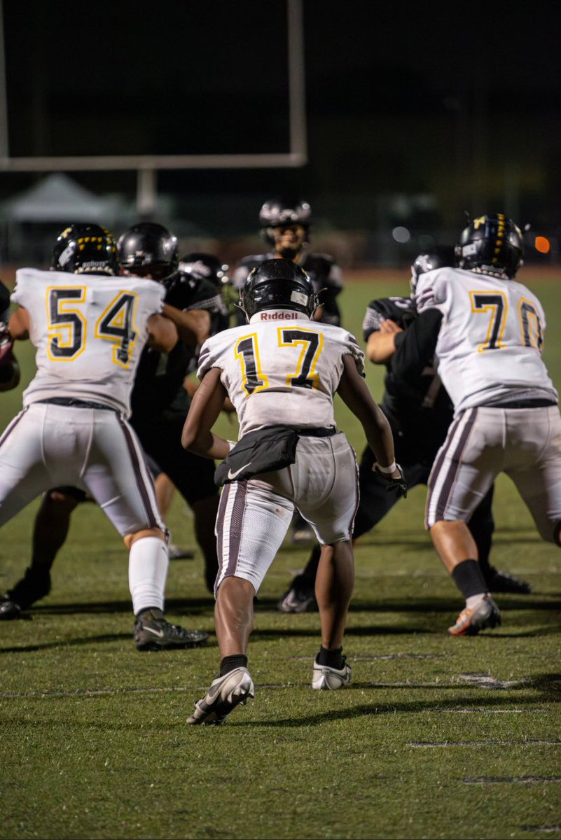 Lenwayne Shade (@wayne_shade1) on Twitter photo Blessed to be able to play another year of Highschool football last ride gonna make it count <a href="/jackrabbitvv/">VV Jackrabbit Football</a> Blessed to be able to play another year of Highschool football last ride gonna make it count <a href="/jackrabbitvv/">VV Jackrabbit Football</a>
