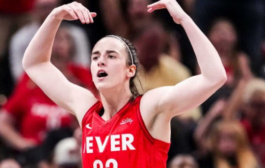 TheDribble_XLIV's tweet image. BREAKING***
First rookie in the history of the WNBA to win to 2x All-Star, 1st Team All-WNBA, ROTY and win the Commissioner’s in the same year. A feat likely to never be repeated.