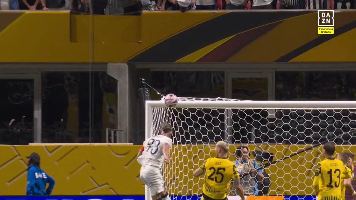 Está de Ramos la grité como si fuera un aficionado más del Monterrey