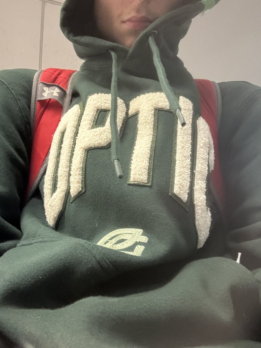 #GreenWall  be showin love across the country <a href="/H3CZ/">OpTic HecZ</a> 🏆