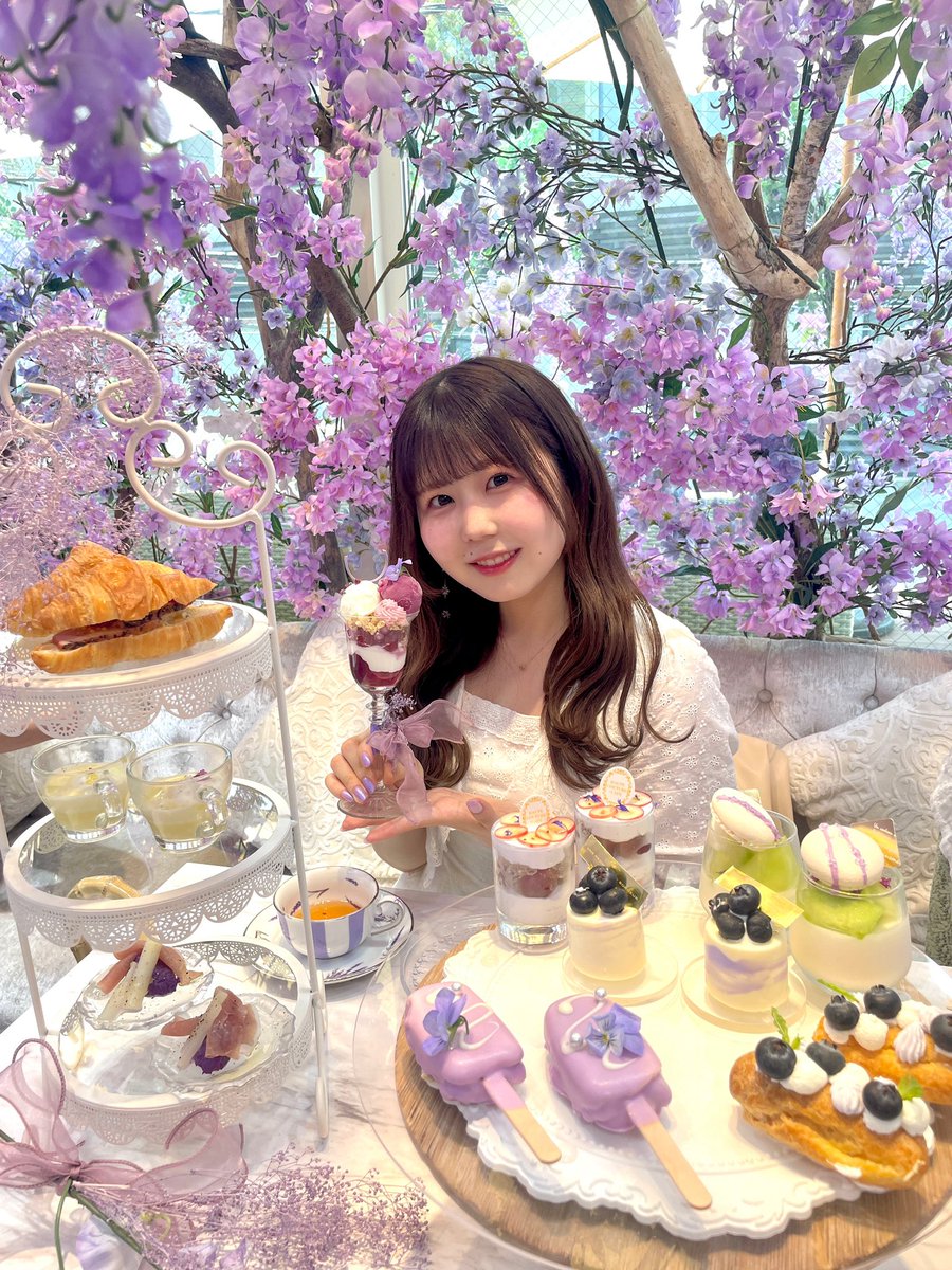 Ayamori_Chika's tweet photo. 本日誕生日を迎えました🎂

自分の「好き」を大切に、さらにパワーアップし続けて生きます！🦎 https://t.co/DDImGSzk3w