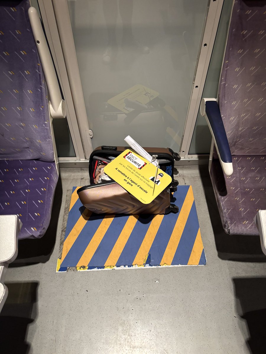 D’après vous, c’est un signe que je dois partir en vacances ? 😅