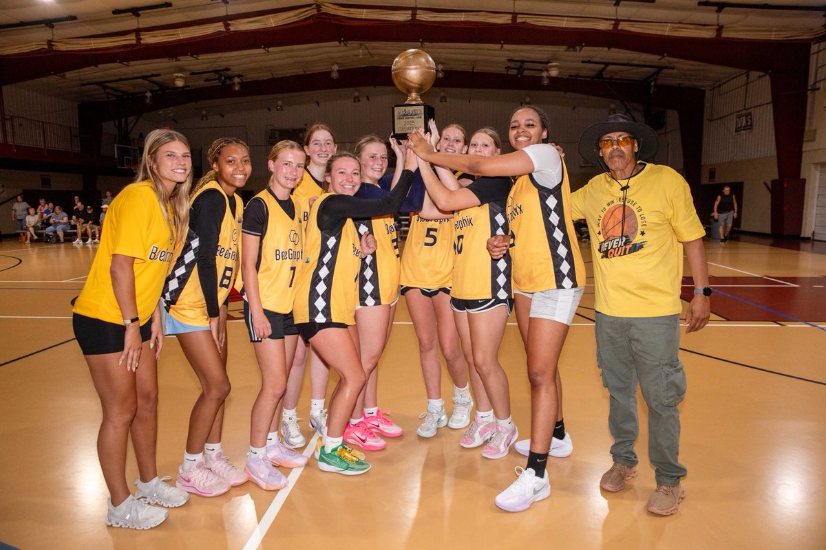 BeeGraphix | 2025 Champions