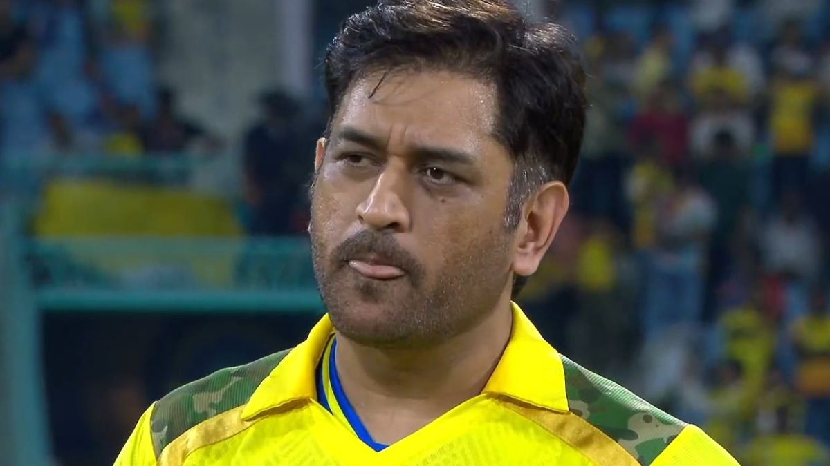 'I Stole Captain Cool from Arjuna And The ™ From Dilshan'; Nickname Nicking Dhoni. #lka #NewsCurry