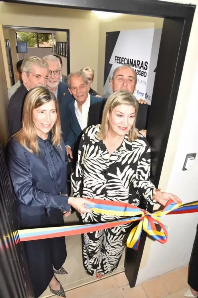 Ana Isabel Taboada en inauguración de primera sede propia de Fedecámaras Carabobo: esta casa es de todos los gremialistas y empresarios
elvalencianoweb.com/2025/06/ana-is…