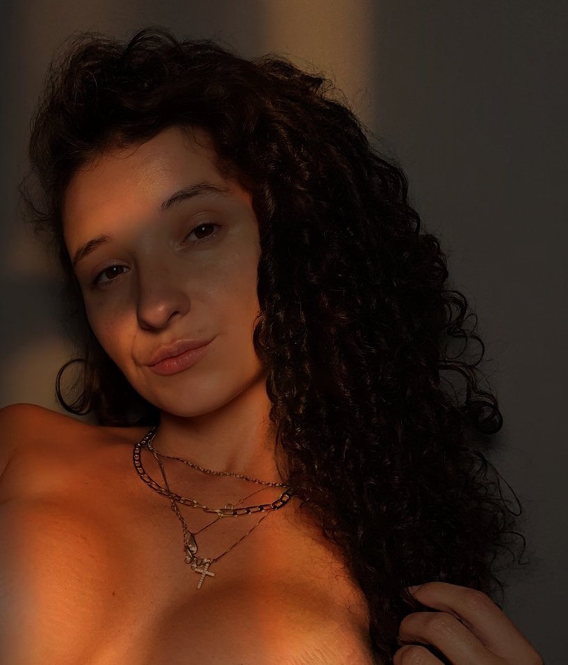 If only I had someone to send this to.. 
onlyfans.com/ididathang2021