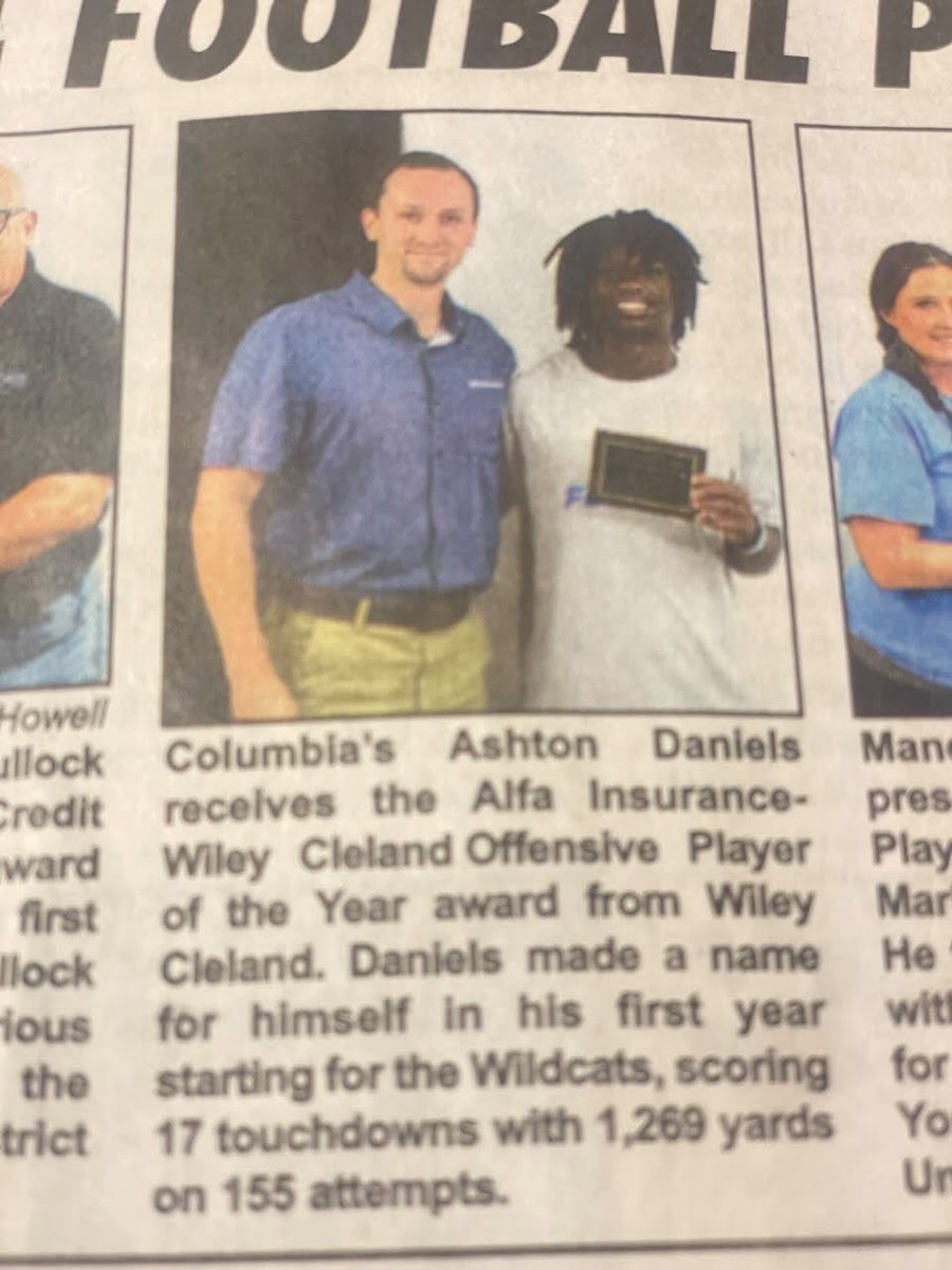 Ashton Daniels (@_ashtondaniels) on Twitter photo <a href="/CoachBilderback/">Chip Bilderback</a> <a href="/garon_malone/">Garon Malone</a> #AGTG Grateful for offensive player of the year <a href="/CoachBilderback/">Chip Bilderback</a> <a href="/garon_malone/">Garon Malone</a> #AGTG Grateful for offensive player of the year
