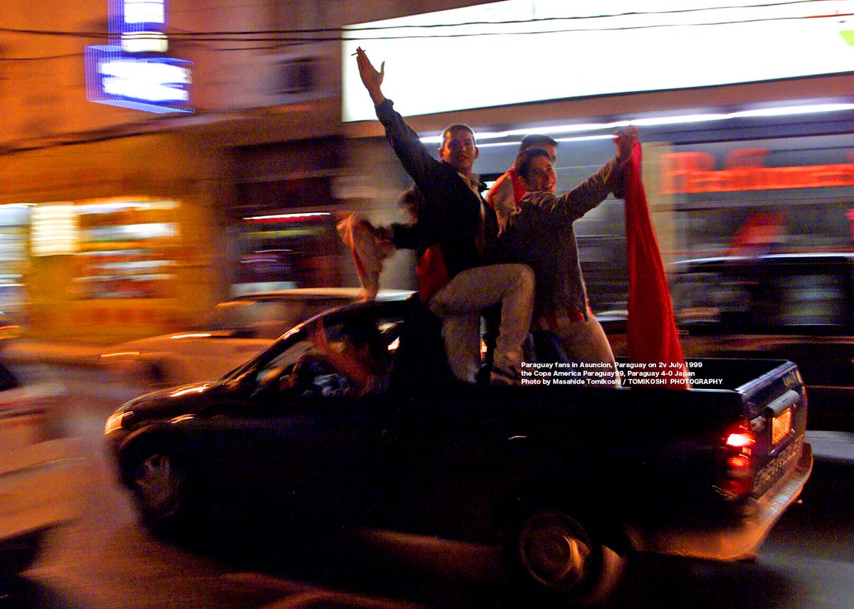 Paraguay fans in Asuncion, Paraguay on 2v July 1999
the Copa America Paraguay99, Paraguay 4-0 Japan 
Photo by Masahide Tomikoshi / TOMIKOSHI  PHOTOGRAPHY