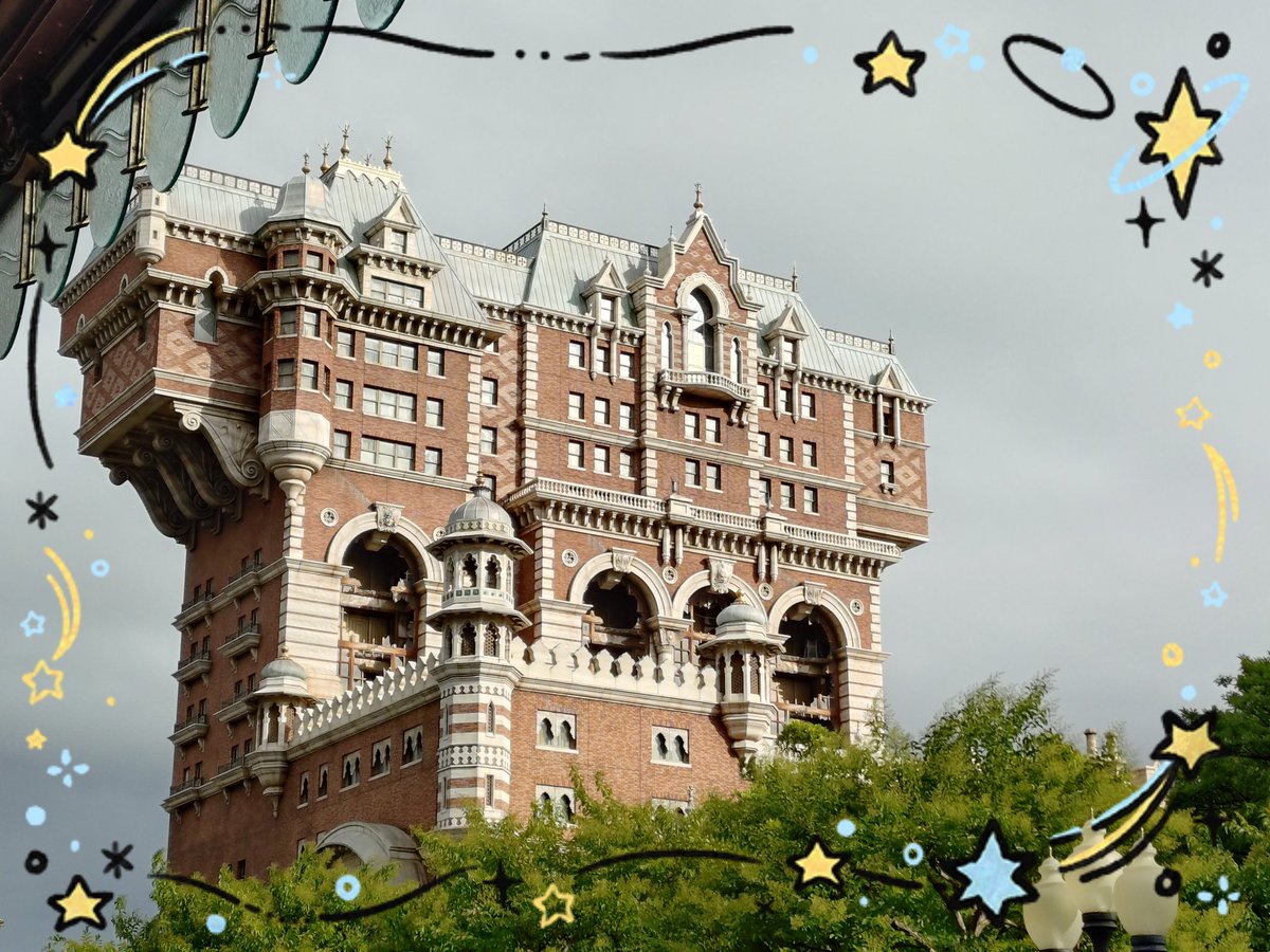 そういえば、わたくし✨
先日、人生初！ディズニー・シーに行ってきたのですー🤭🎡🩷

ディズニー自体が15年くらい振り？だったので、お上りさん全開で楽しんできました🩷
園内の街並みがもう、気分は小旅行でしたね☺️
9割がた園内回ったんですが、また行きたくなりました🎡✨