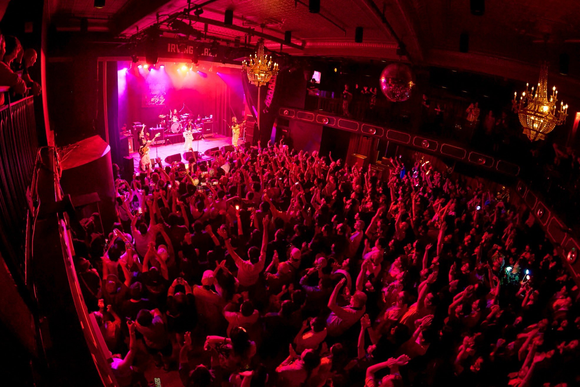 Gu0slh9W8AAMd0G?format=jpg&name=large