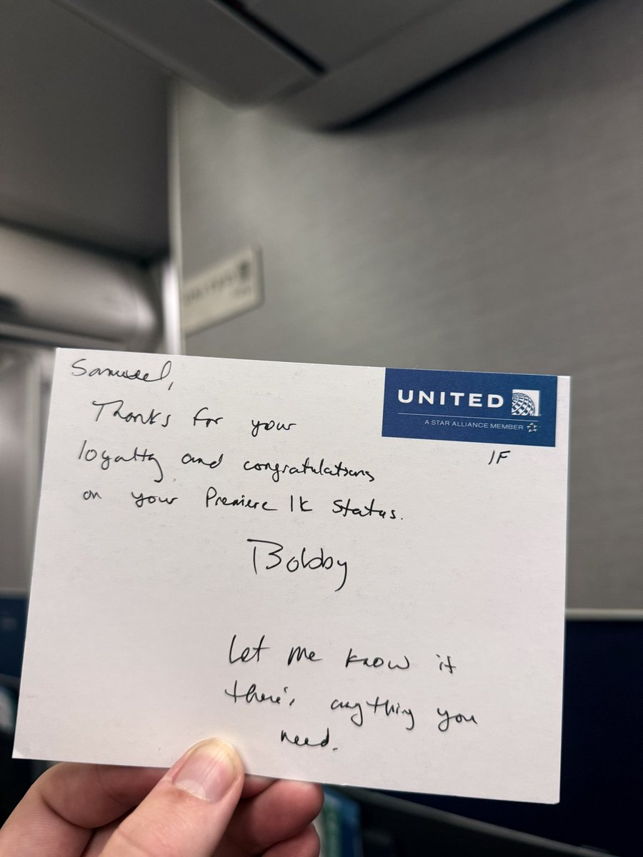 samleisk's tweet photo. @united Last week, upon boarding my flight from Denver to SFO (6/25, UA2681), I was delighted to see this note at my seat. So thoughtful. Bobby is a real gem. If you could let his superiors know, that would be awesome! Thanks for the great flight. https://t.co/s45xLO8Rfo