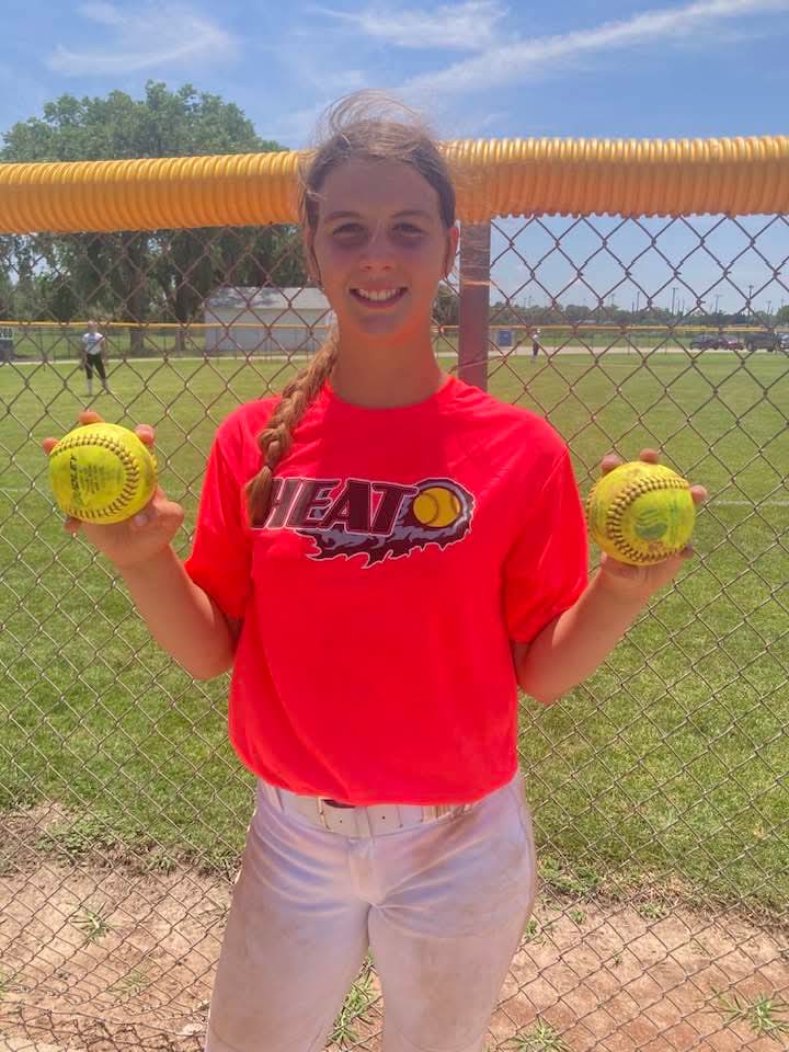 Had a great time playing with G2 Heat this last weekend in the Air Capitol Showcase. Went 4 for 6 at the plate with back to back HR's, including my first ever Grand Slam!!!