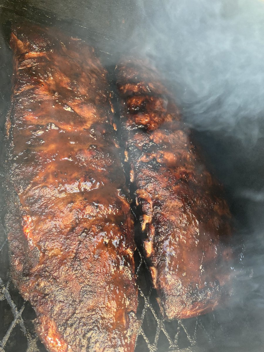 DonESully3's tweet photo. @altonbrown I’ve been using this recipe for 25 years. Fourth of July calls for these ribs on the smoker!!  Thank you Alton!! https://t.co/i64kmSlNwr