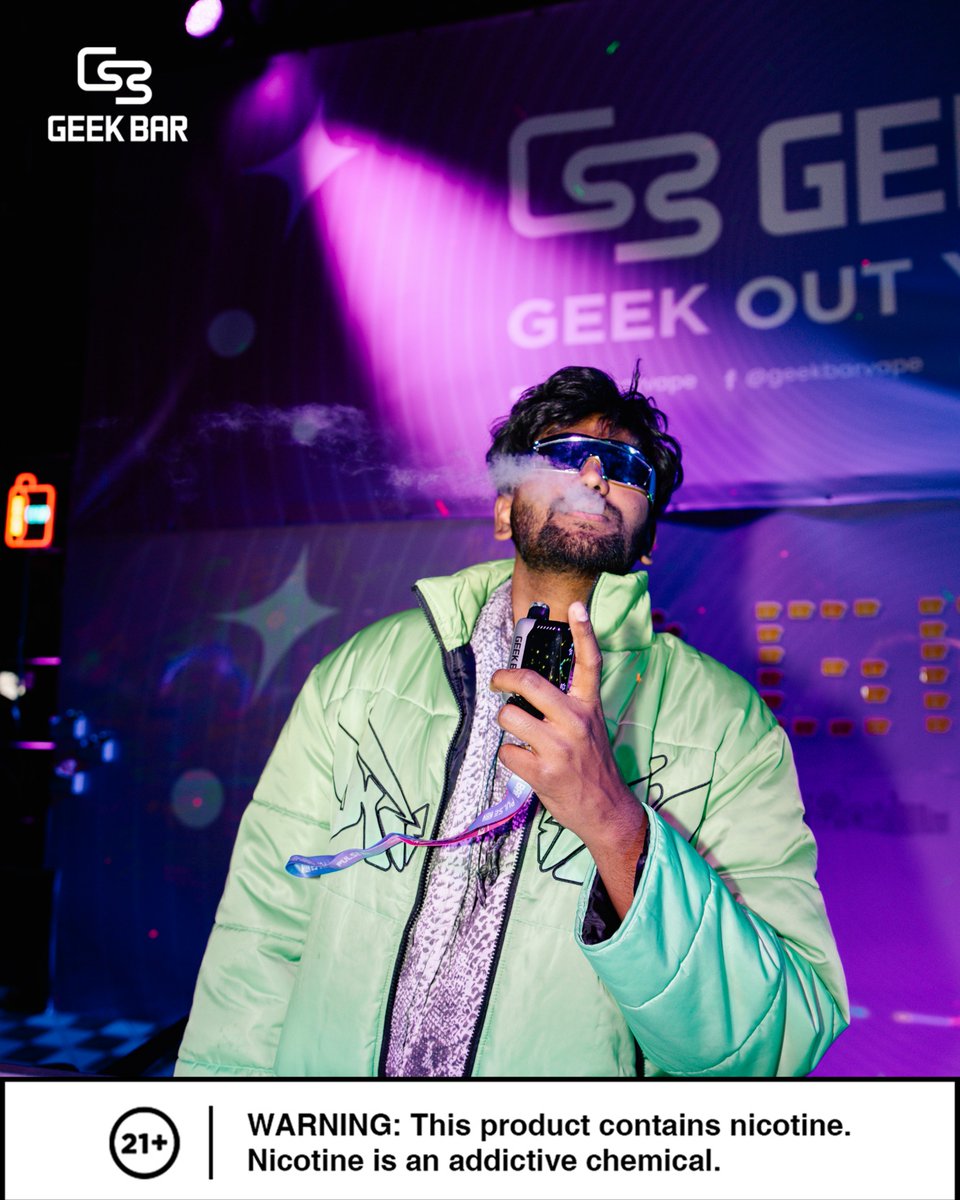 geekbarvape's tweet image. The night gets louder, the vibes get wilder — and your flavor? Even bolder. 🔥
With GEEK BAR in hand, you’re not just part of the party — you are the moment. 💥✨

#GeekBar #EDC2025 #EDC #EDCLasVegas #LasVegas #FestivalVibes #LightUpTheNight #vapeculture