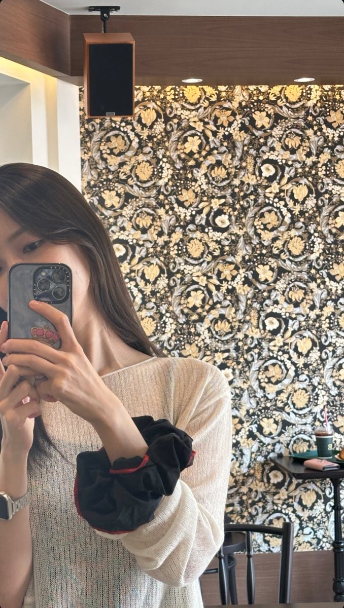 StellarUpdates_'s tweet photo. [250701] Hyoeun @ hyonile_e Instagram post update 

My pretty girl 🤍🦝

#스텔라 #Stellar #이효은 #LeeHyoeun #효은 #Hyoeun https://t.co/o9VFkhWqxV