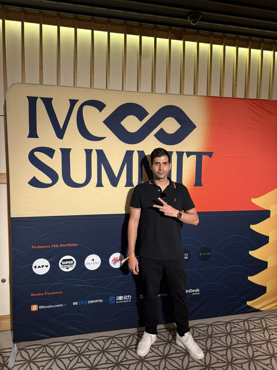 amid90's tweet photo. I am at #IVCSummit https://t.co/fChpXmHcCN