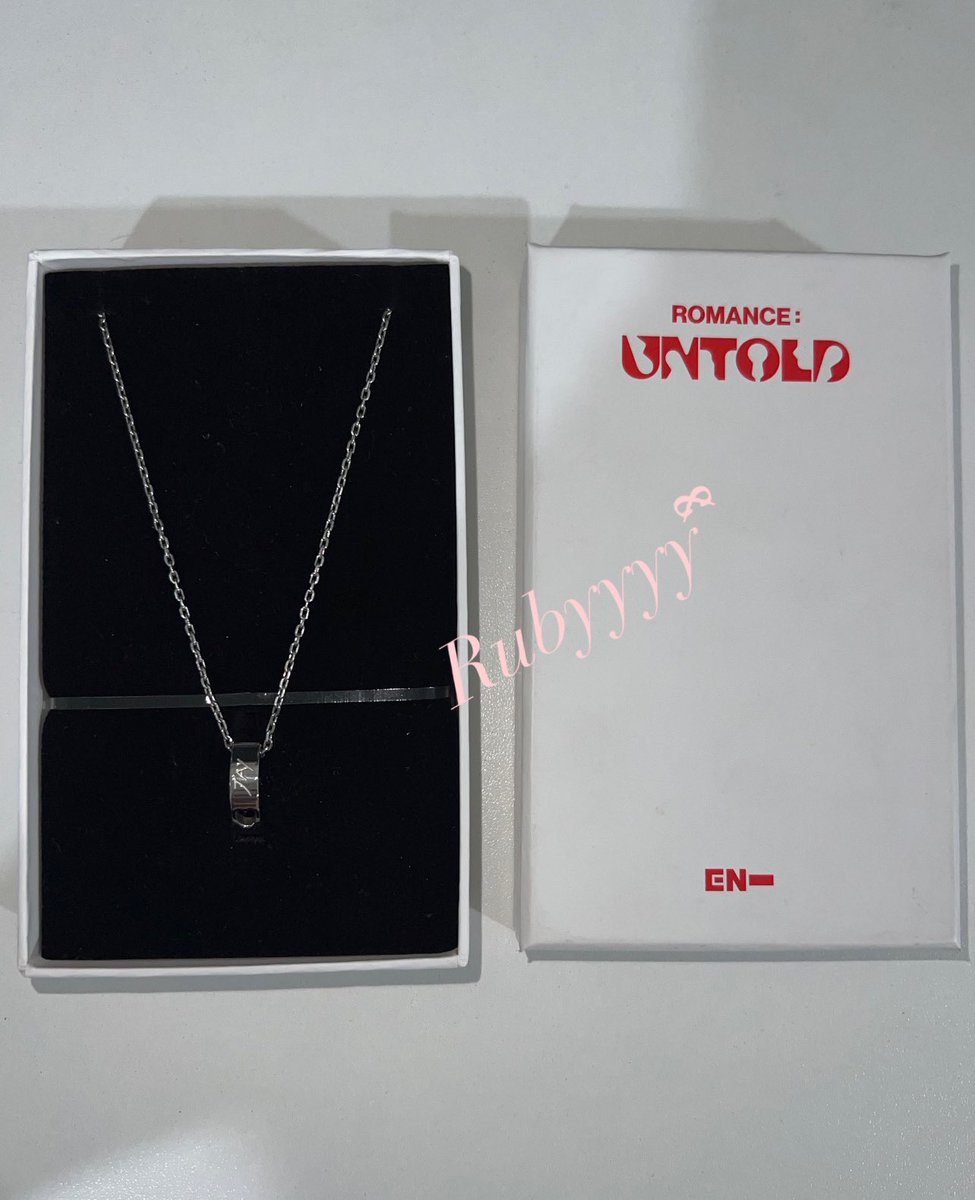 DecodenbyRuby's tweet image. ✭ wts lfb ph ✭ #Rubyscartz

Jay romance: untold ring necklace
P1300

➥ onhand
➥ unsealed, used twice 
➥ without pc 
➥ with box 
➥mop: maya or gotyme 

 ✿—reply mine+name/dm 

want to sell wtb Ifs jewelry official merch