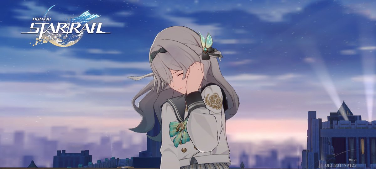 restra25's tweet image. I saved up for a few months (since there was news that Firefly would have a skin), finally released it and bought her new outfit.
Coincidentally, the release was close to my birthday, so this can be considered a birthday present for myself too.
I really love her sweet smile. ♥️