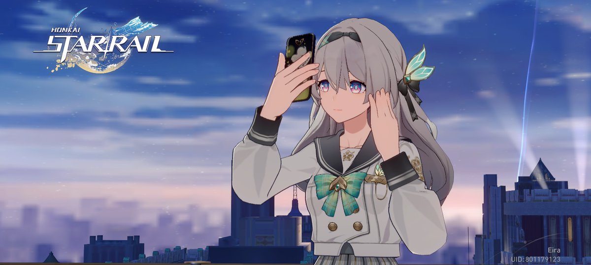 restra25's tweet image. I saved up for a few months (since there was news that Firefly would have a skin), finally released it and bought her new outfit.
Coincidentally, the release was close to my birthday, so this can be considered a birthday present for myself too.
I really love her sweet smile. ♥️