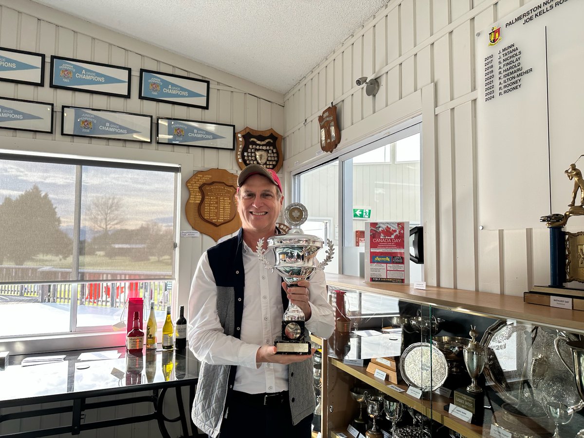 #feteducanada2025 
⛳️Le 26 juin, le Haut-Commissaire 🇨🇦 en Nouvelle-Zelande Keith Smith  a  participé au tournoi de la Fête du Canada 2025 du Palmerston North Golf Club! 

🍁Une belle célébration de sport et de l'esprit canadien!

Bonne fête du Canada !