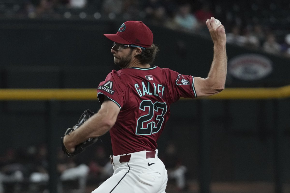 The Milkman delivers: D-backs ace Zac Gallen strikes out 10 in 7 innings, team hits 4 home runs in 8-2 win over Giants 

GAME RECAP: 12news.com/article/sports…