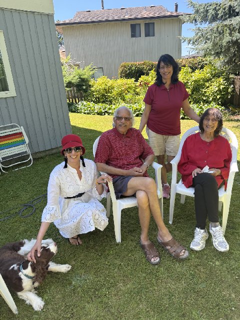 ShachiKurl's tweet image. Happy Canada Day from 4/5 of the Kurl-Wouters clan with special guest star Joey.