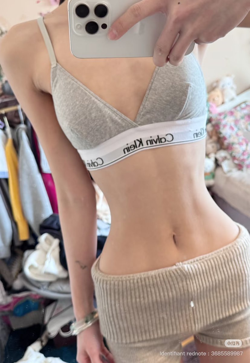 hourly motivation .☘︎ ݁˖ (@jentinyy) on Twitter photo 