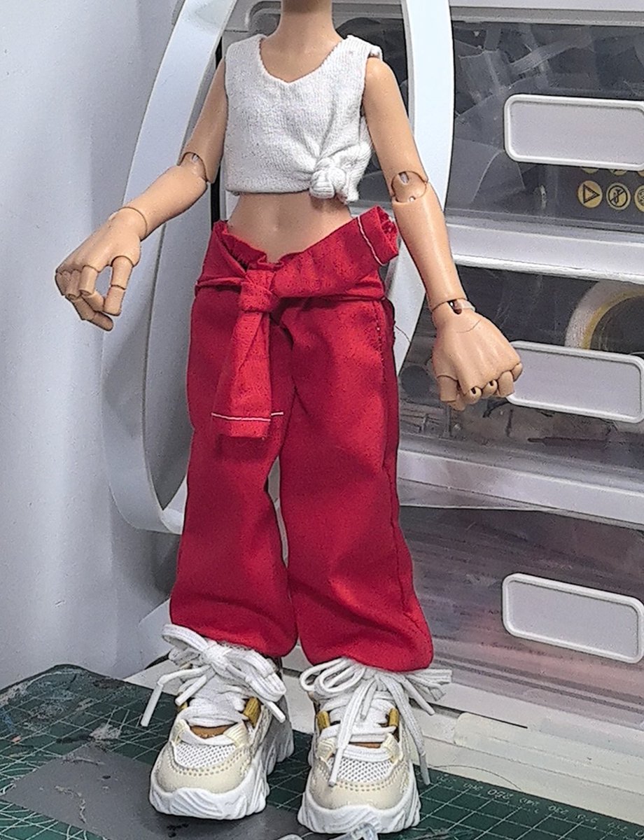 在偷偷组机械师的bjd😋