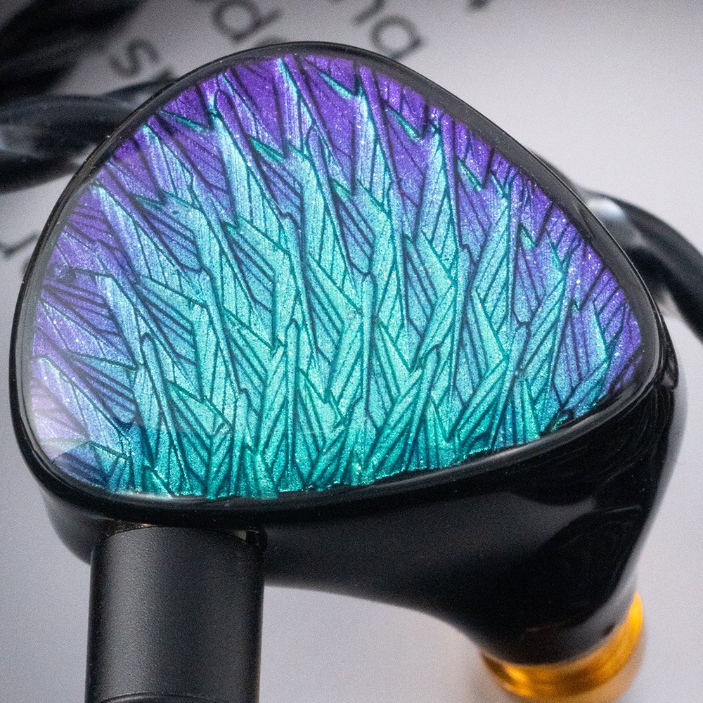 celestaudioLSR's tweet image. セレスト ワイバーン ブラック＆リマスター カバー詳細、まるで芸術作品のように見えませんか？🌞🦋🍀🎶😁