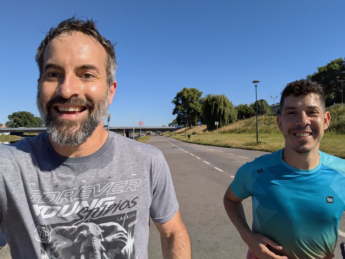 Had a great run this morning with <a href="/midudev/">Miguel Ángel Durán</a>.