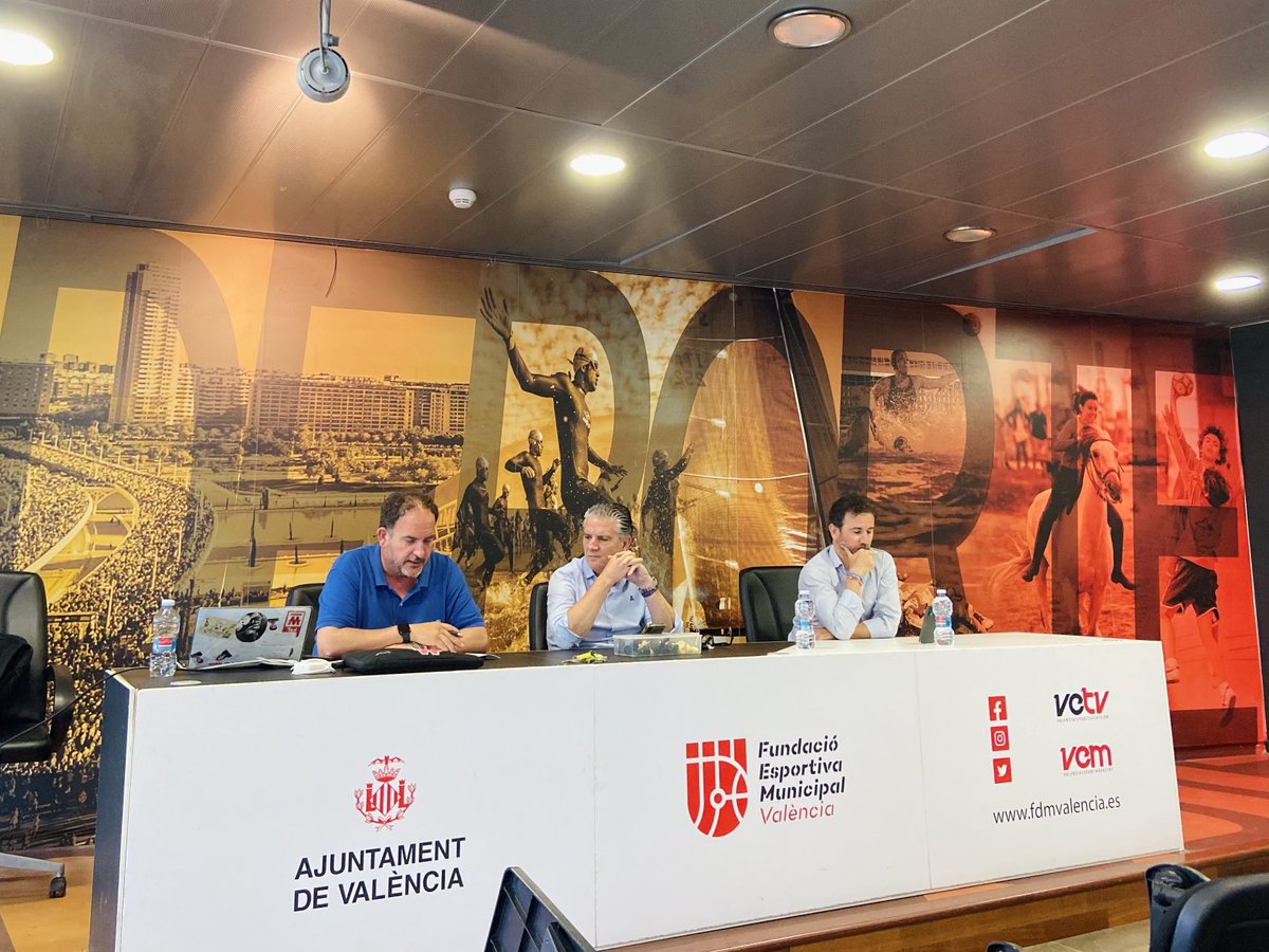 📣 La AEPD Valencia celebró la primera Junta General de su nueva etapa

La Asociación de la Prensa Deportiva de Valencia celebró el martes 10 de junio la primera Junta General de Asociados en su nueva etapa en el Complejo Deportivo Cultural de La Petxina.