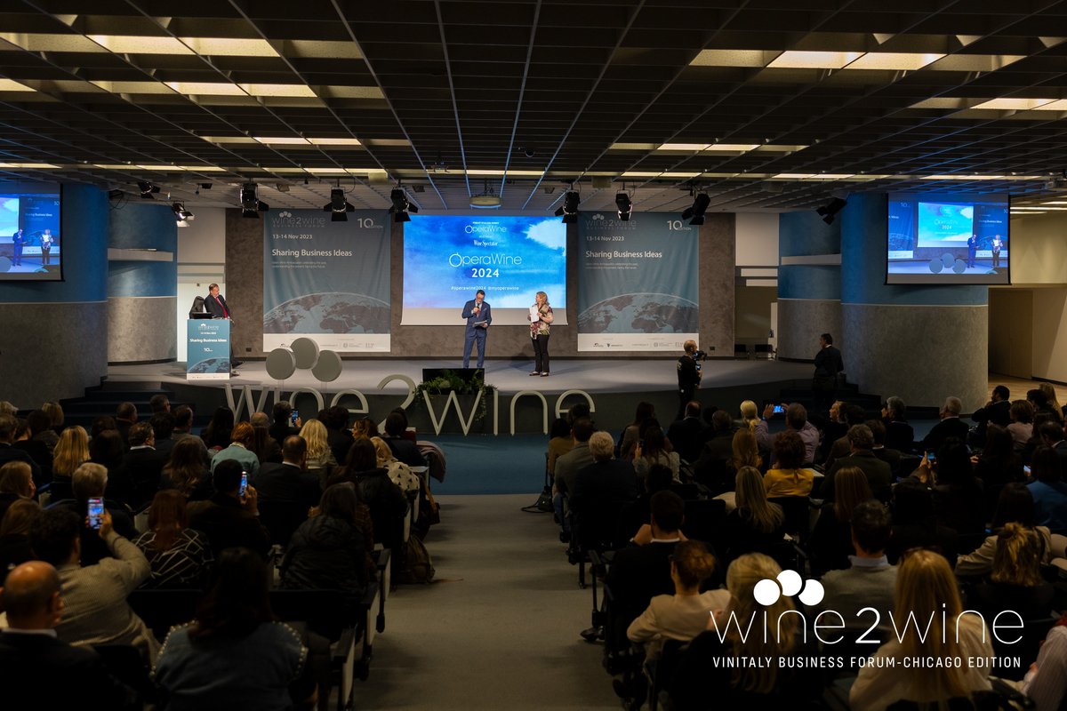 OperaWine tweet media