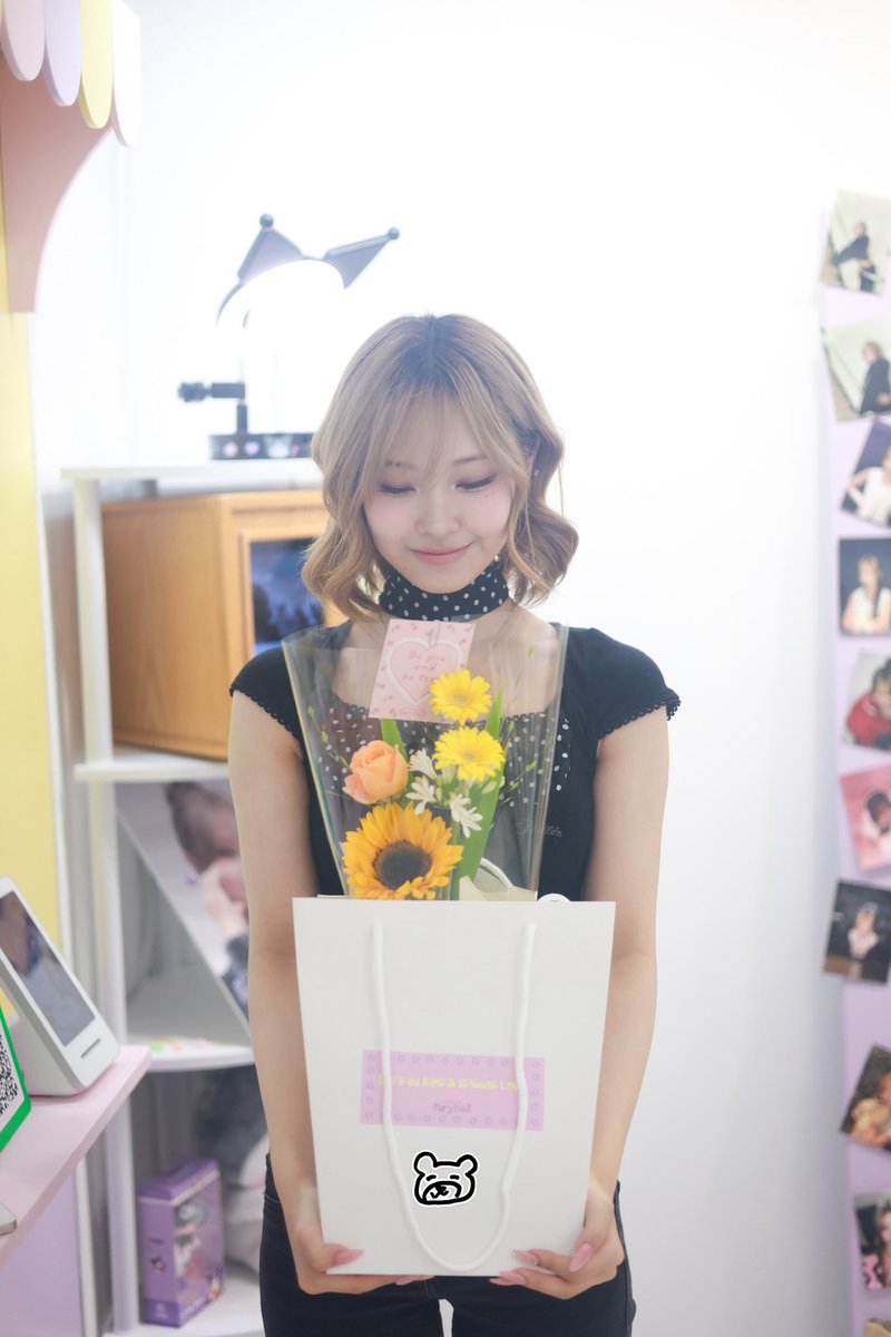 For_MADEIN's tweet image. 250702 나고미 생일

생일축하해😘

#나고미 #메이딘 #MADEIN
#BlossomCode 
#Happy_NAGOMI_Day