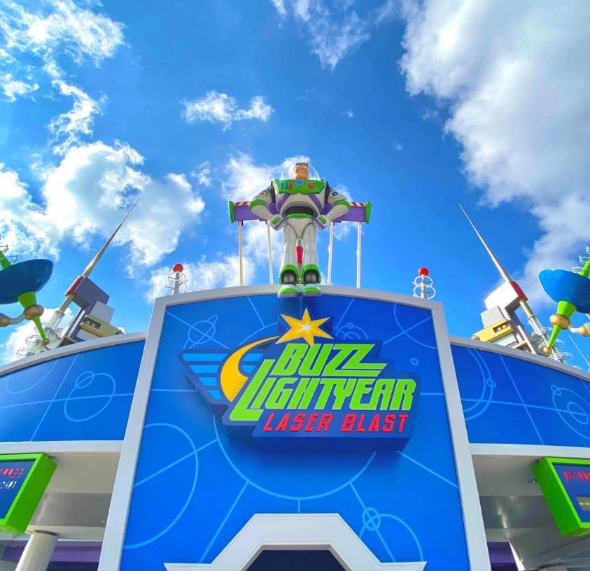 🚀 Attention, rangers de l’espace !

Buzz Lightyear Laser Blast ferme ses portes à Disneyland Paris jusqu’à fin 2025 pour une rénovation en profondeur. Les équipes de Walt Disney Imagineering, Maintenance et Ateliers Centraux vont remettre à neuf cette attraction culte de