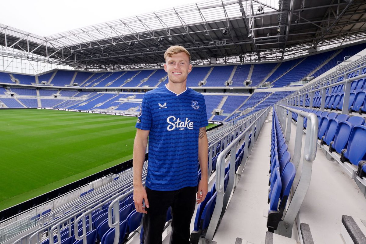 🚨💙 Jarrad Branthwaite has signed new deal at Everton valid until June 2030. 🔐

“I’m over the moon. It's been something we've been talking about since the end of the season and to get it signed now is something I'm really excited about”.