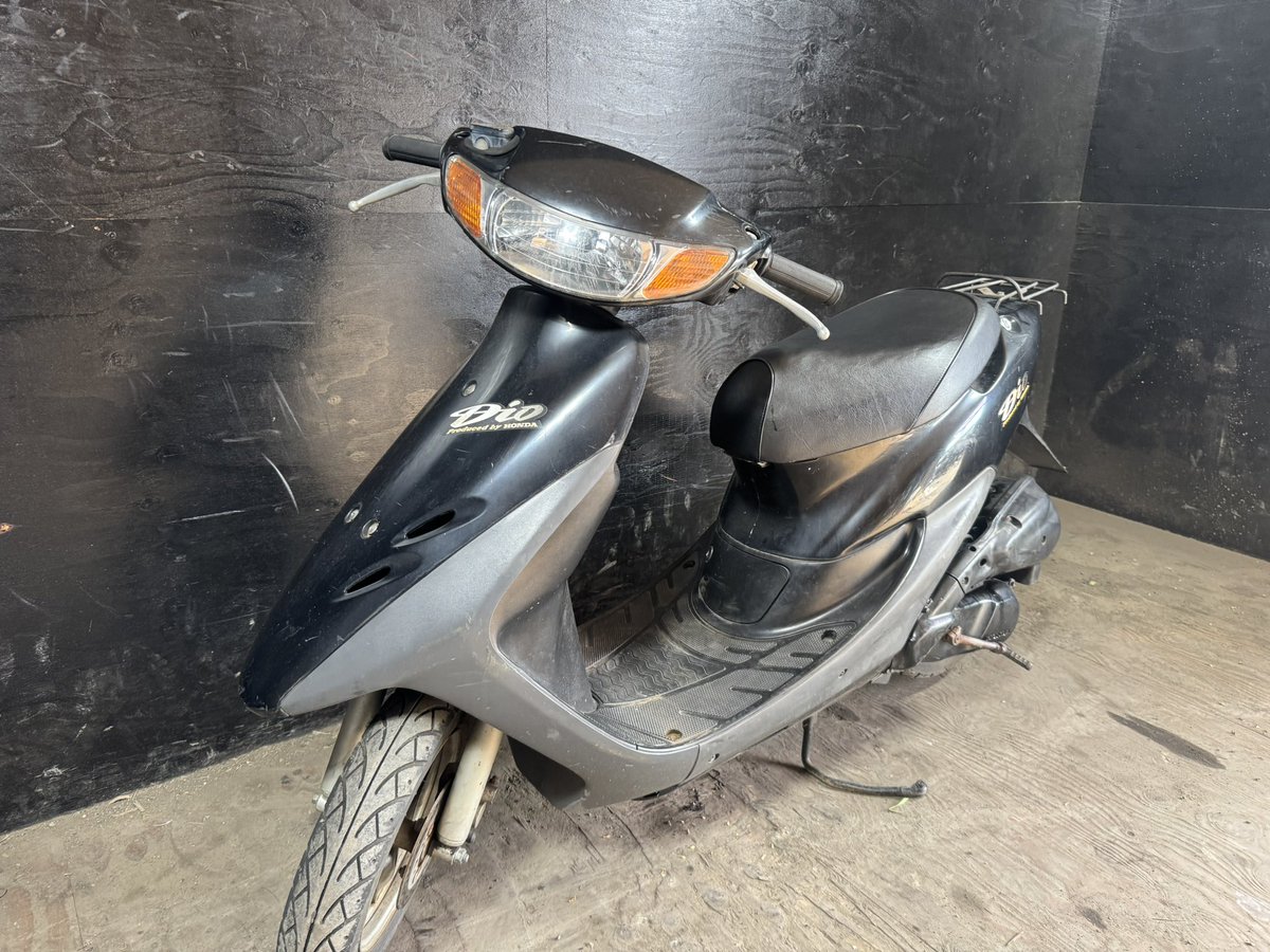 オートショップable 03011207LD ホンダ ライブディオ 白 関東圏内 即日配送 激安配送料金3000円〜。 他にも多数出品中！！オートショップableで検索♩ 修理や買取も可能です！クレジット分割、代引き支払い可能！平均在庫日数3日 業者卸にも オートショップable[公式] on X