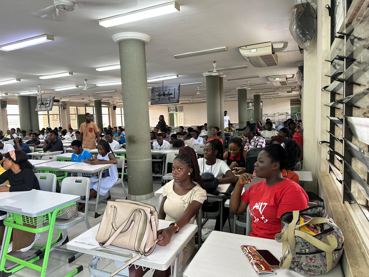 arochaknust's tweet photo. Highlights from the blue economy connect campus outreach that took place on Monday, 30th June, 2025.

Thank you @blue_economy_c fororganizing such a wonderful program🌊🐬

#blueeconomywins #BlueOcean https://t.co/RruRScgFLy