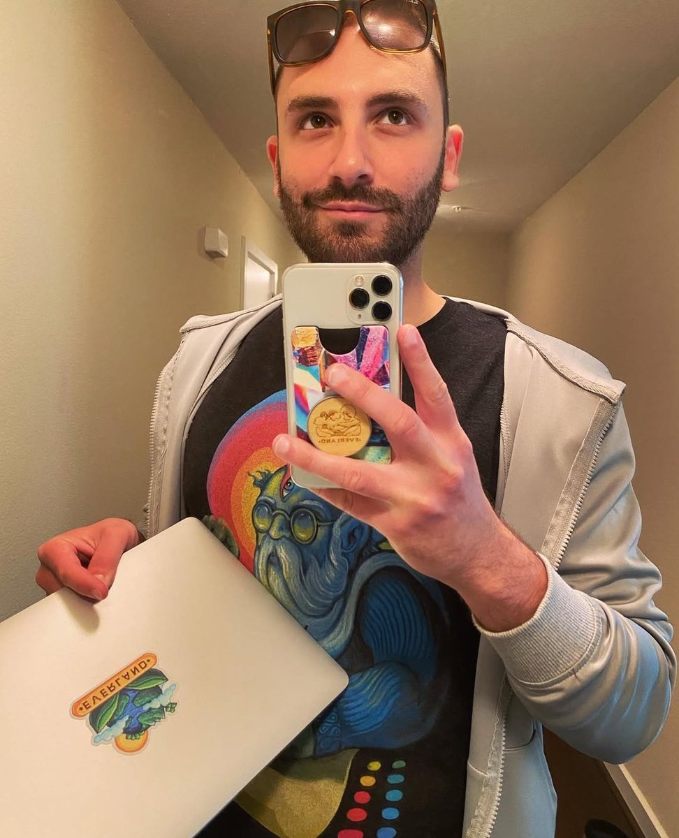 nymnion's tweet image. Five years ago today that we lost not just a great streamer but an amazing human being.
Rest in peace, @reckful. I'll never forget you!🕯️💜