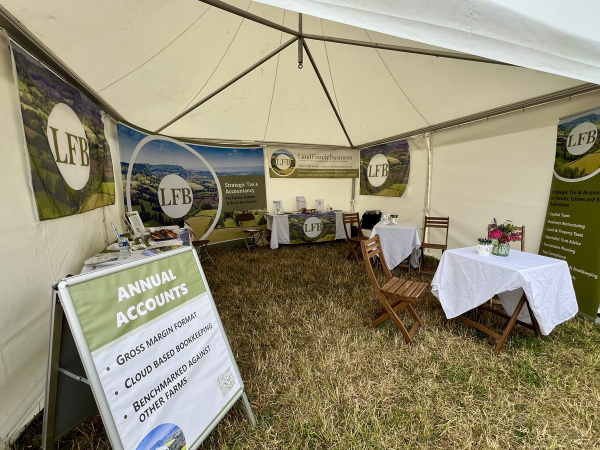 Land Family Business tweet media