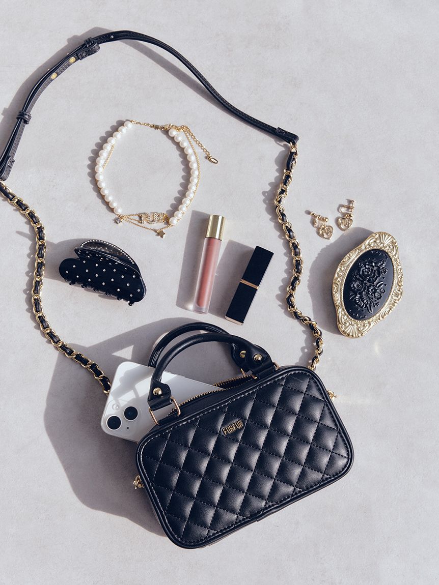 FURFUR キルティングフォンホルダー LGRY グレー FURFUR キルティングフォンホルダー LGRY グレー オフィシャル