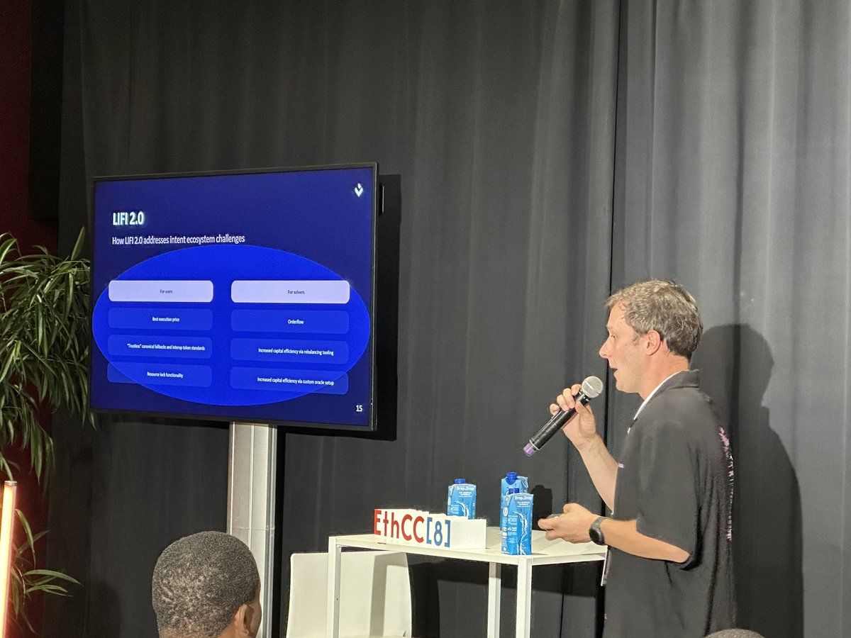 Harry Evans tweet media