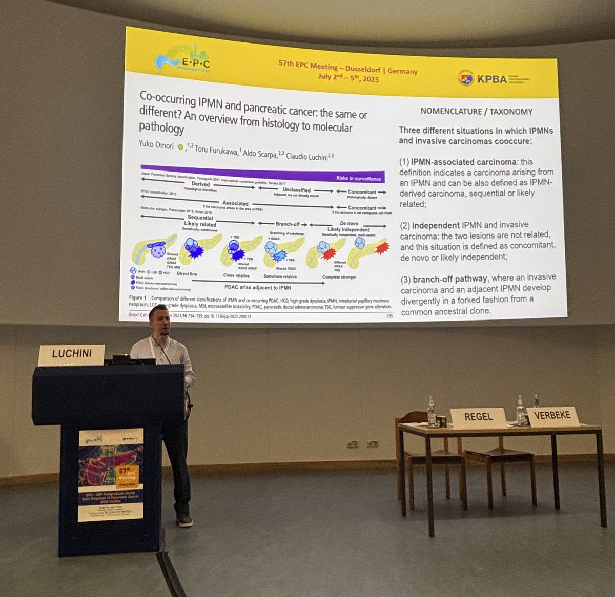 Irene Esposito (@iespositopath) on Twitter photo Joint <a href="/EurPancClub/">EPC-Europ Pancr Club</a> and <a href="/ESP_Pathology/">European Society of Pathology (ESP)</a> Postgraduate Course at EPC meeting in Düsseldorf #EPC2025 Incomparable Claudio Luchini explaining the genetic basis of PDAC precursors Joint <a href="/EurPancClub/">EPC-Europ Pancr Club</a> and <a href="/ESP_Pathology/">European Society of Pathology (ESP)</a> Postgraduate Course at EPC meeting in Düsseldorf #EPC2025 Incomparable Claudio Luchini explaining the genetic basis of PDAC precursors