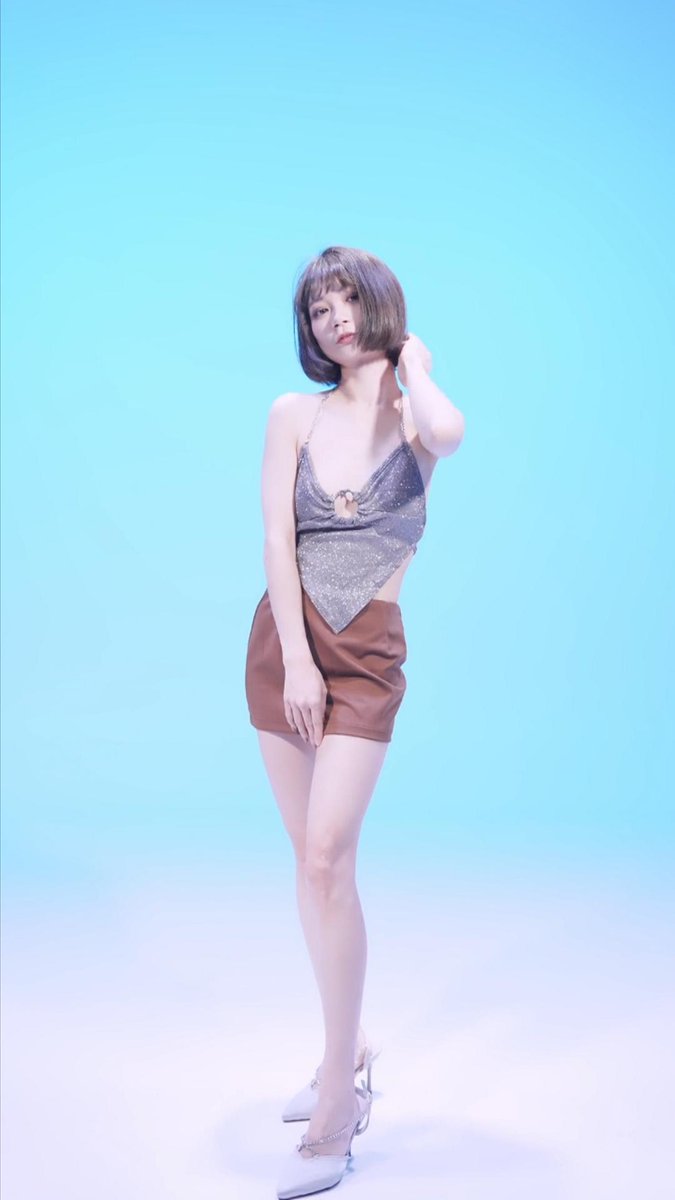 奔赴那片小树林 tweet media