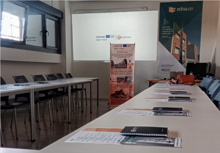 heprestone's tweet photo. Todo preparado para compartir los avances del proyecto @poctep @heprestone en esta 3ª reunión de coordinación en las instalaciones de @edea_cice 

@INTROMAC @EPCC_Unex @cultura_EXT #ARROW4D @univdeevora @IAM_CSIC @ccdralentejo https://t.co/uYVz0zVORe