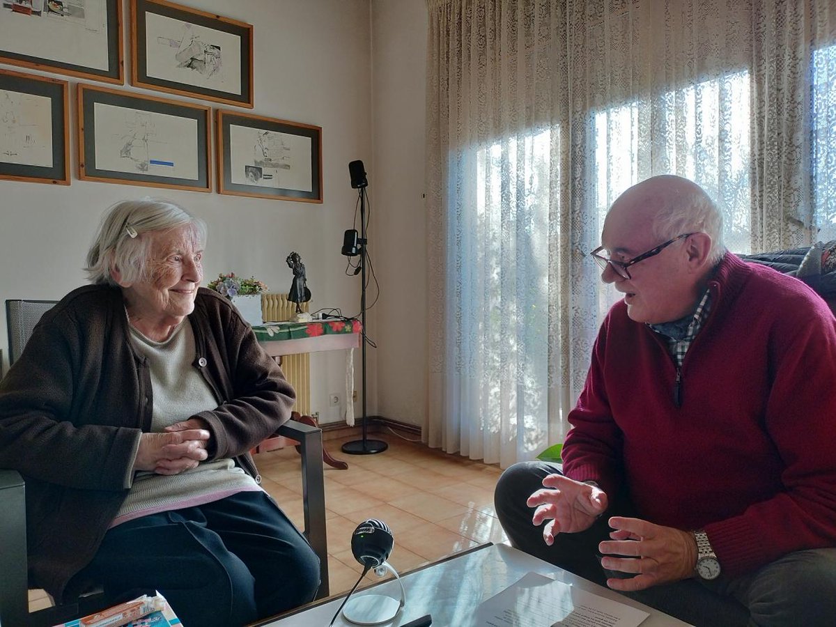 🎂 El 2 de juliol de 1930 va néixer Núria Albó, escriptora i docent. 

Amb motiu del seu 95è aniversari, l'hem convidat a participar en el pòdcast de l'AELC. 

Escolta l'entrevista que li ha fet Francesc Viñas a Ivoox o Spotify: escriptors.cat/noticia/podcas…