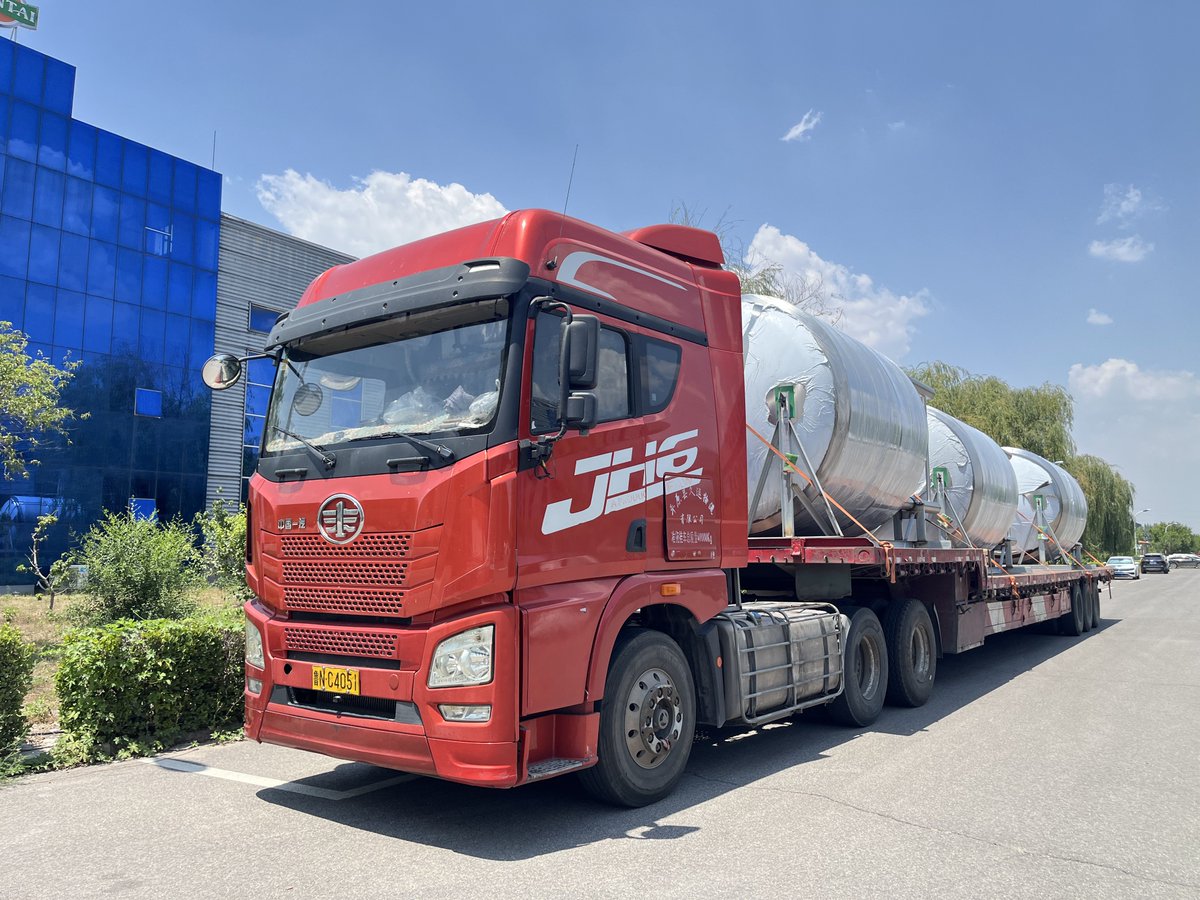 SharonZ17561317's tweet image. Fermentation tanks departured from Tiantai factory!
Leave a message for more brewing solution details please:
grainbrew@cnbrewery.com
Cheers!
#fermentationtank #fermenter #brewingsolution #brewery #Tiantai