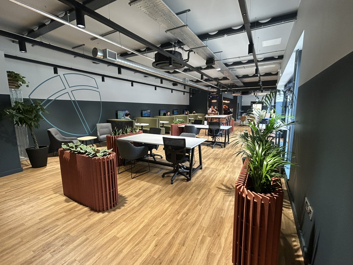 Football & Stadium Management (@fsmmagazine1) on Twitter photo Latest News 📅: Steel City Stadium Opens The Doors To New Business Lounge And Performance Café
➡️fsm-online.co.uk/steel-city-sta…
<a href="/OLPSheffield/">Sheffield Olympic Legacy Park</a>
<a href="/SteelCitySpace/">Stadium Workspace</a>
<a href="/scargroup/">Scarborough Group International</a>
#facman #StadiumManagement #FacilitiesManagement #stadium #workplace #business #catering #hospitality #sport Latest News 📅: Steel City Stadium Opens The Doors To New Business Lounge And Performance Café
➡️fsm-online.co.uk/steel-city-sta…
<a href="/OLPSheffield/">Sheffield Olympic Legacy Park</a>
<a href="/SteelCitySpace/">Stadium Workspace</a>
<a href="/scargroup/">Scarborough Group International</a>
#facman #StadiumManagement #FacilitiesManagement #stadium #workplace #business #catering #hospitality #sport