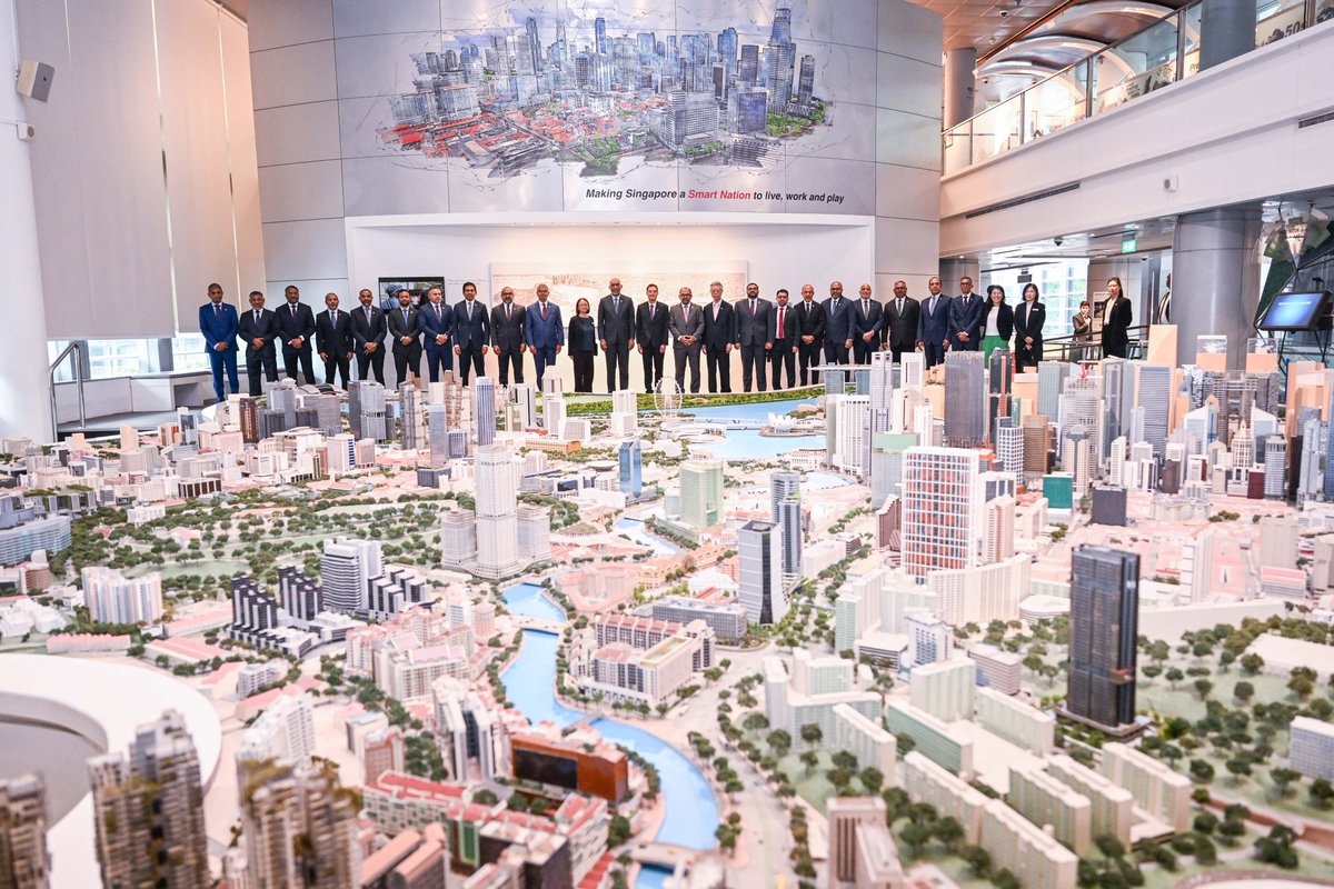 Joined President Dr <a href="/MMuizzu/">Dr Mohamed Muizzu</a> on a visit to Singapore’s Urban Redevelopment Authority (URA) today. 

We received a detailed briefing on Singapore’s polycentric urban planning model, climate-resilient infrastructure, and inclusive approaches to affordable housing. Valuable lessons